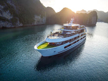 Load image into Gallery viewer, Stellar of The Sea Cruises